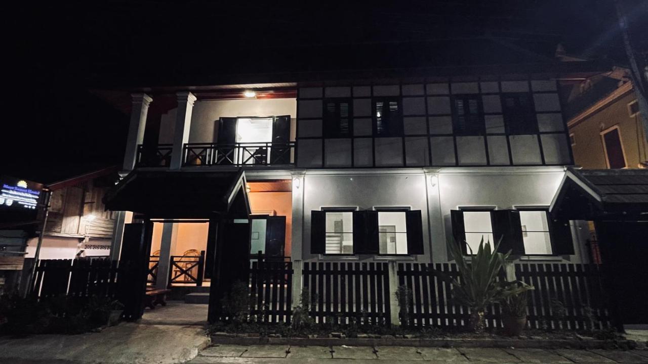 Meet Sunset Hostel Luangprabang Bagian luar foto